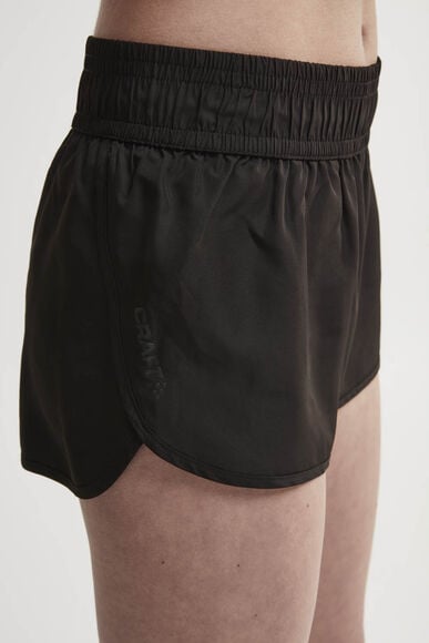 Eaze Woven Shorts