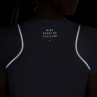 Dri-FIT Run Division T-shirt