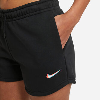 Sportswear Essential shorts